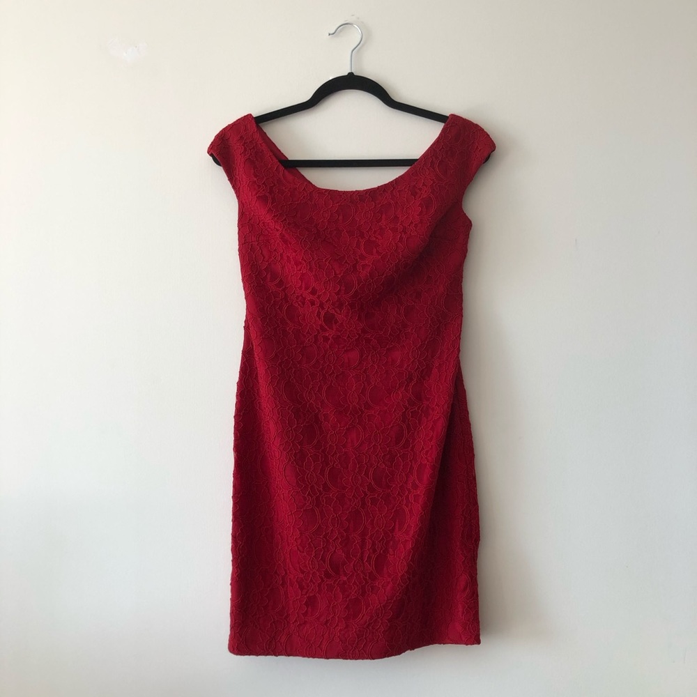 RED GUIPURE LACE DRESS